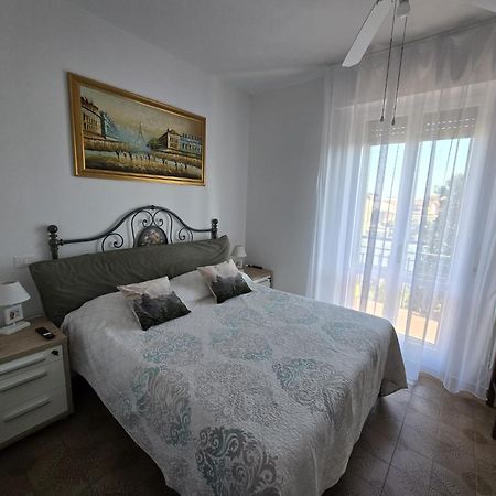 Casa Dell' Ulivo Apartment Десенцано дел Гарда Екстериор снимка